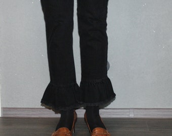 Vintage black ruffle women Jean pants / high waisted denim trousers / M medium size