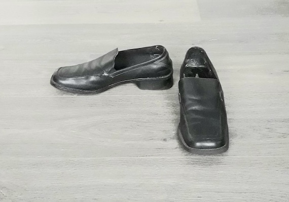 Vintage Women Black Square Toe Shoes / Leather Loafers EU Size 39