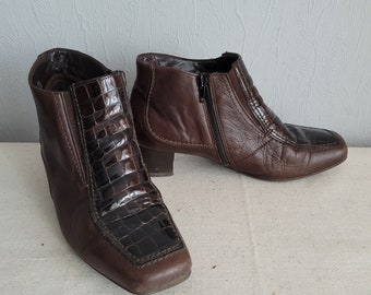 Vintage Lackleder Stiefeletten: Schokobraune Ankle Boots (EU 38)