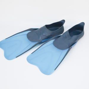 Vintage Swimming Flippers in Blue | Two Tone Plastic and Rubber Snorkeling Diving Swim Fins | Subea  Made in Italy