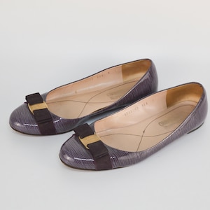 Vintage Salvatore Ferragamo Purple Patent Leather Bow Flats - US 9