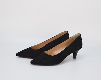 Vintage Black Suede Kitten Heel Pumps: Stefano Sabella Shoes, 40EU 8.5US