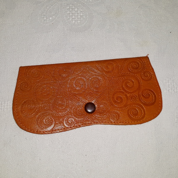 Brown vintage soviet era brown genuine leather wallet ornamented retro relief Money purse granny case storage