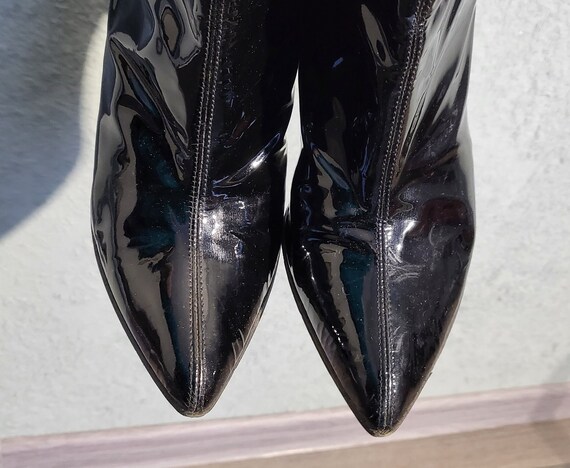 Vintage shiny black patent leather ankle boots fo… - image 9
