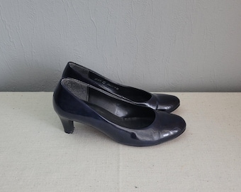 Vintage Gabor-lakleren pumps: nachtblauwe schoenen met lage hak, maat 38