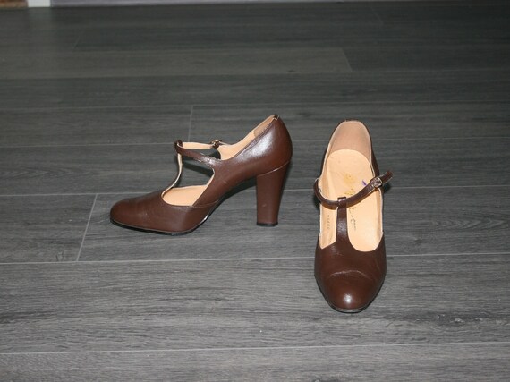 Vintage retro donkerbruine leren vrouwen pumps amandel teen - Etsy België