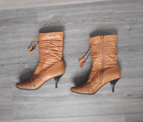 Blundstone Chelsea Heel Boot (1960) | Women's Weatherproof Leather – Simons  Shoes