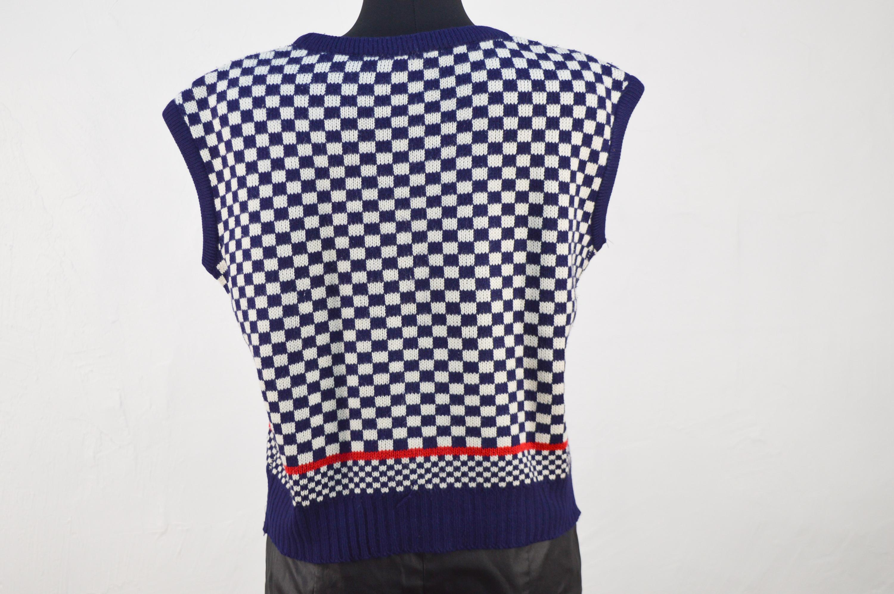 ヴィンテージチェック柄ベスト：1980年代風レトロノースリーブセーター 