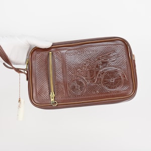 Vintage Eco Leather Man Purse in Brown | Historic Car Zip Up Wrist Wallet Retro Handbag with Strap for Men | Coopexim | Made in Poland