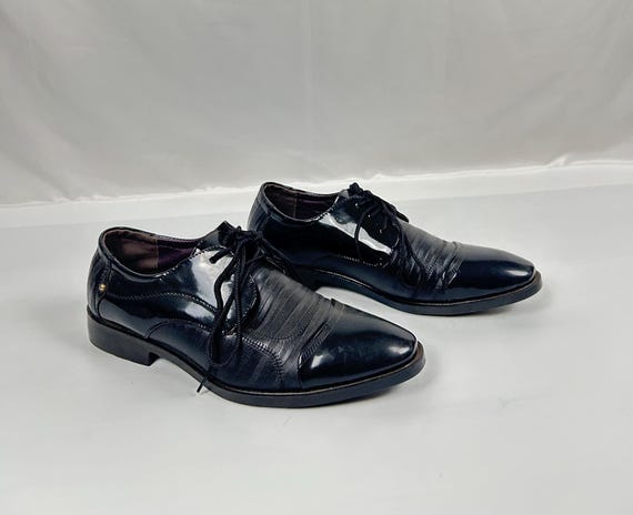 Vintage Glossy Black Rubber Oxford Rain Shoes - Men display picture 1