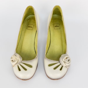 Vintage Floral Patchwork Leather Kitten Heels - Made in Spain - EU 37 / US 6.5