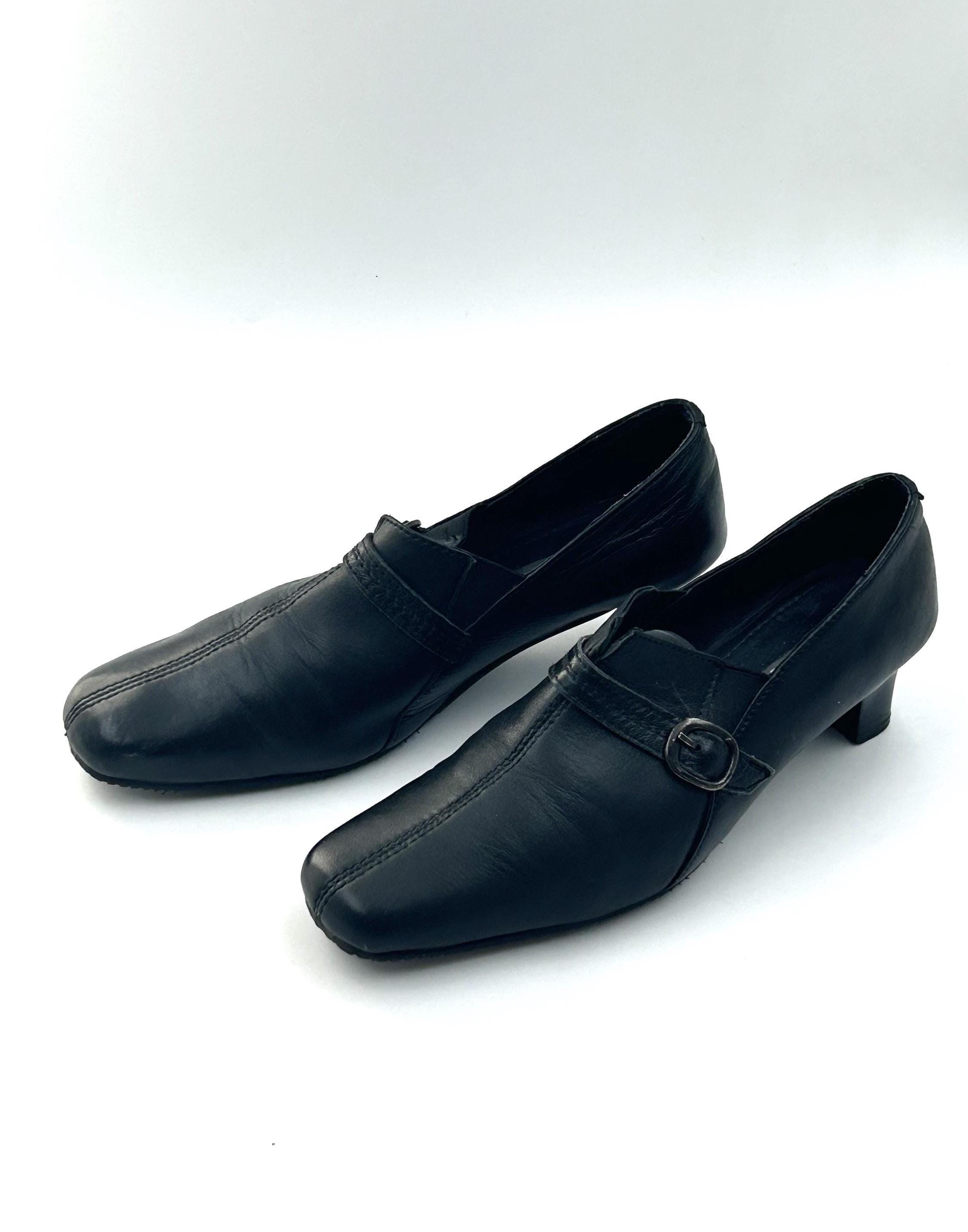 Vintage Black Leather Heeled Loafers: Y2K Square Toe Shoes Size 39