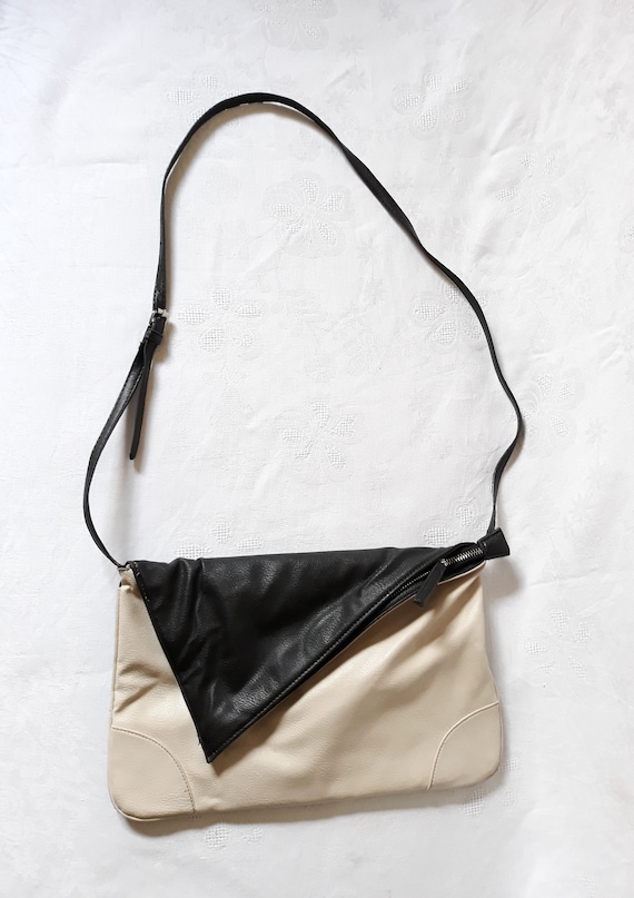 Black off the shoulder bag discount