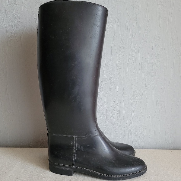 Bottes de pluie en caoutchouc vintage (Noir) | Bottes en caoutchouc à bout rond et talon bas, Gummies, bottes en caoutchouc Muck pour femme | Taille UE 34, Royaume-Uni 2 | Fabriqué en Italie