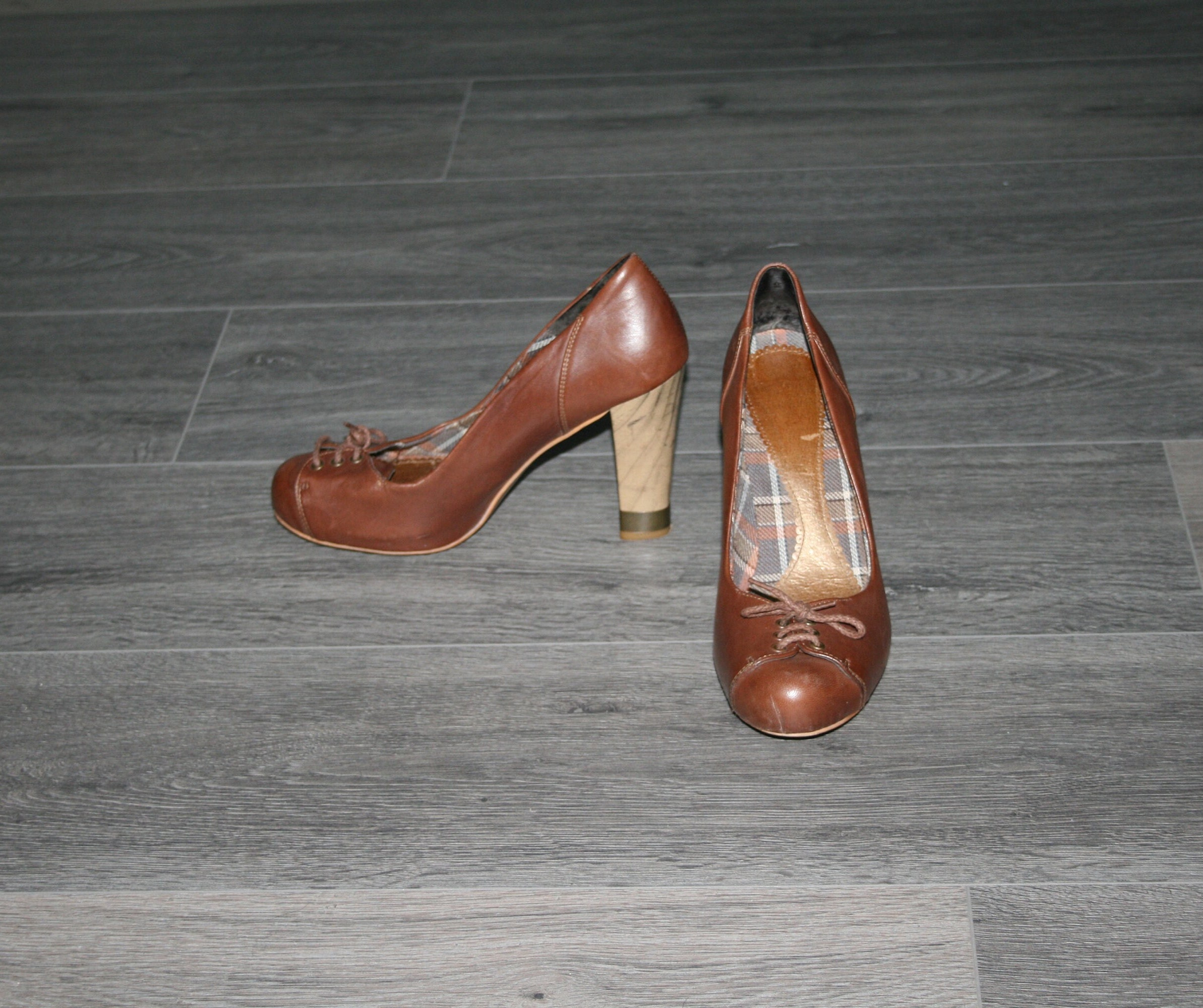 Vintage Cognac Brown Leather Women Pumps Round Toe Shoes EU 40