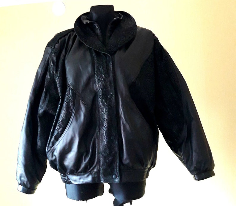 Vintage 80s Women Black Leather Jacket Frontal Pockets Coat Motorcycles Style Hipster Handmade Animal Print Large Clothes Girls Outfit