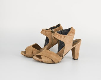 Sandalias con cremallera de piel de ante en color tostado oscuro / Criss Cross Open Toe zapatos de tacón alto para mujer / Talla EU 37 / Alberto Fermani / Hecho en Italia