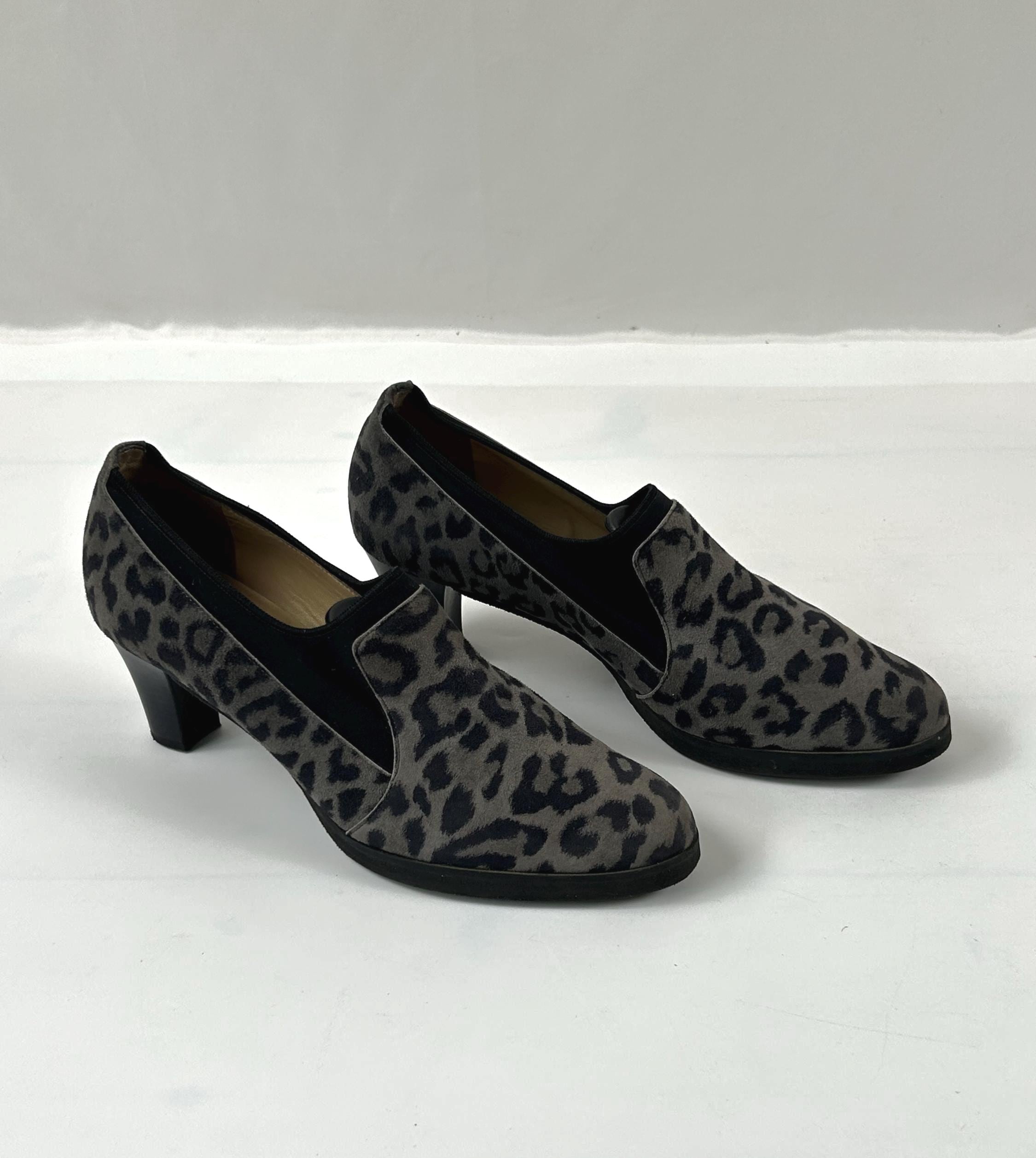 black dress and leopard print shoes Vintage Women Gray Loafers: Suede Leather Chunky Heels 39EU 8US Loose Open Back Dress Size:6-9 months Web Collection: Black Outfit Blue dress