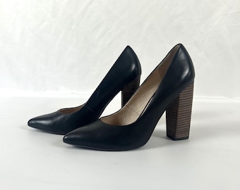 Czarne skórzane czółenka z noskiem w szpic: wysokie, klockowe obcasy, EU 38 / US 7