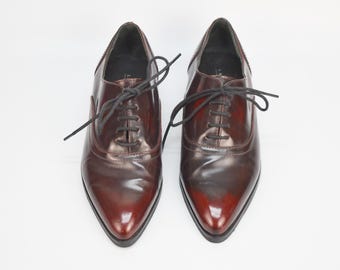 Vintage Lazzarini Patent Leather Oxford Shoes: Burgundy Pointy Toe (EU 37 / US 6.5)