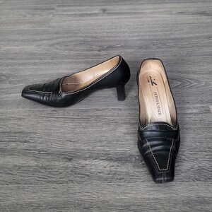 Black pumps size 12 hot sale