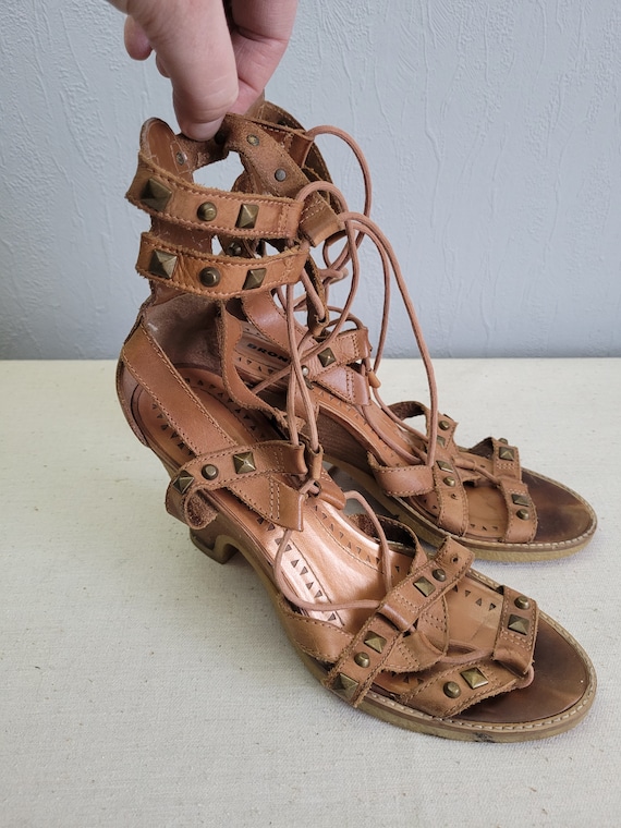 vintage leather brown women sandals Bronx shoes / 
