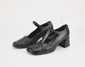 Vintage Leather Mary Jane Pumps: Black Square Toe Block Heels, Size 8US