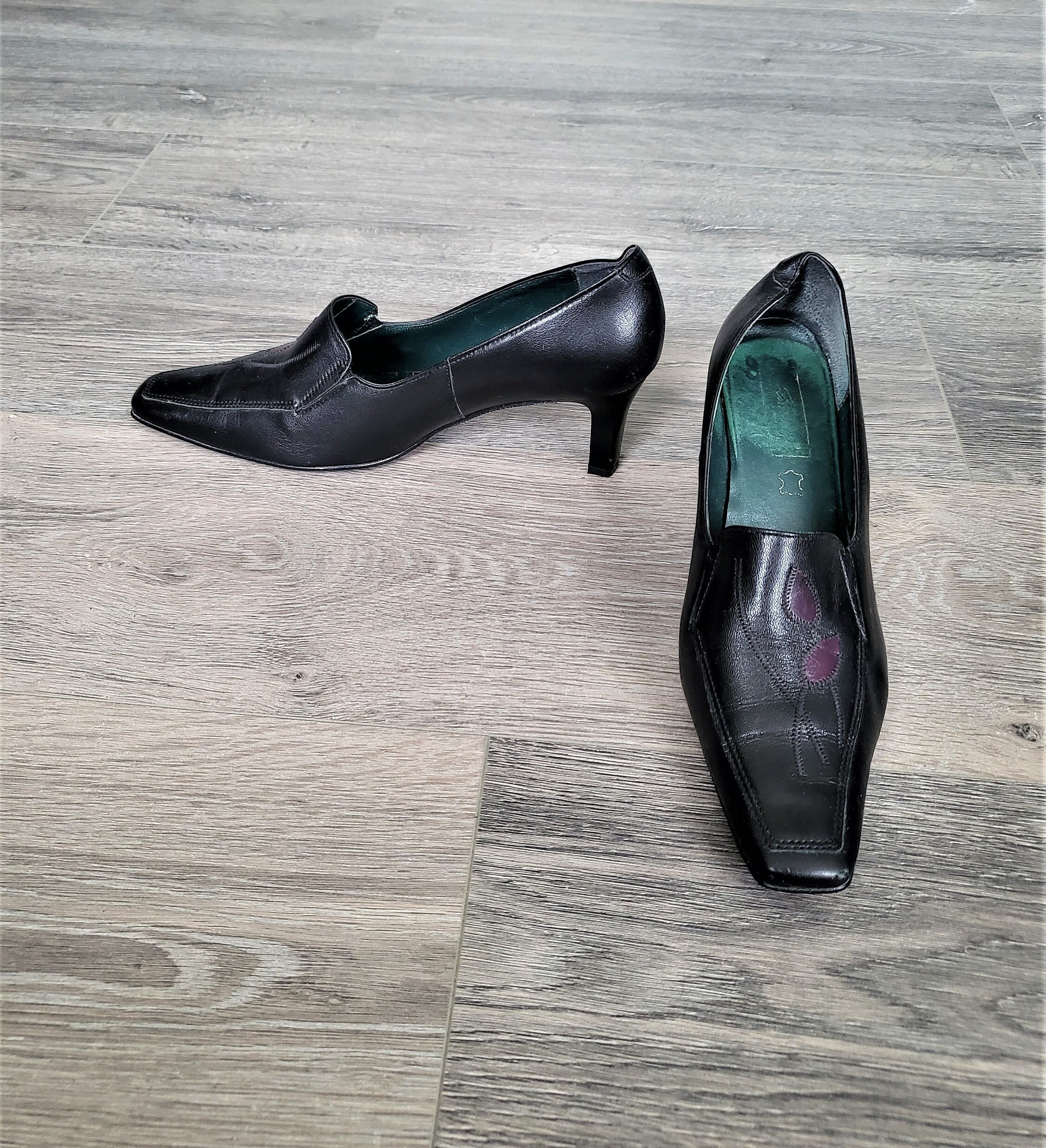 Vintage Women Leather Black and Purple Square Toe Shoes / 8 UK  