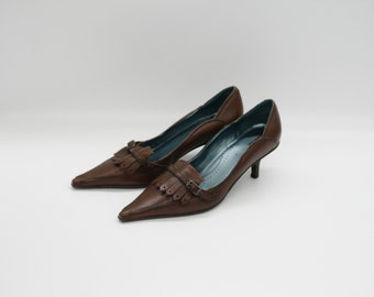 Leather pump Loafers in Chestnut Brown | Pointy Toe Kitten Heel Shoes for Women kiltie pumps | Size EU 37 | Made in Brazil