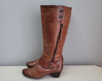 Bottes hauteur genou vintage en cuir marron cognac pour femme, talons moyens épais / Taille 37,5EU/6,5US par Tamaris