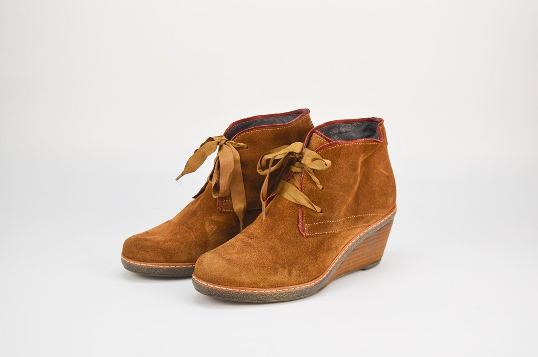Vintage Suede Leather Lace up Ankle Boots in Foxy Brown for Women ...