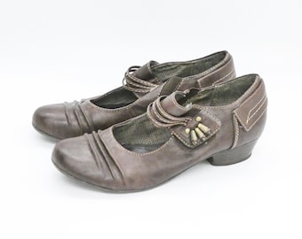 Brązowe skórzane czółenka typu Mary Jane w stylu vintage: buty boho na niskim obcasie (rozmiar EU 38 / US 7)