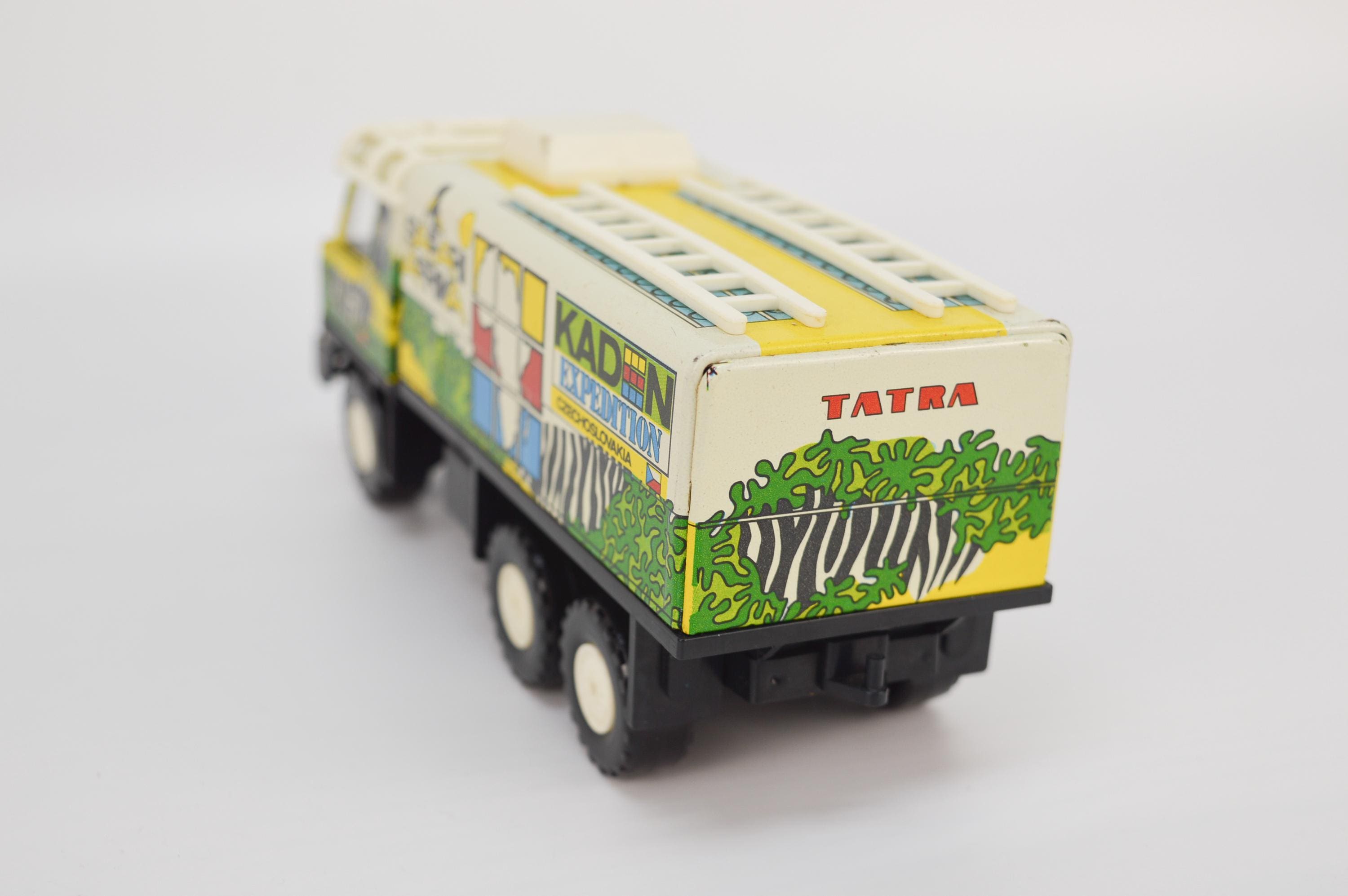 Vintage Tatra T 815 Rallye Truck: 1/43 Scale Safari Expedition