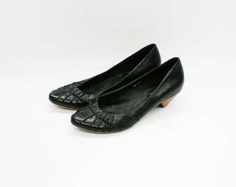 Leather Pumps in Black | Low Cone Heel Shoes for Women | Size EU 38 | Piano