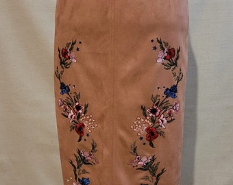 Spódnica ołówkowa Zara Peach Pink z haftem – kwiatowy wzór S