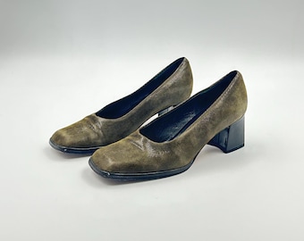 Mocasines vintage de piel verde: zapatos de tacón grueso de los años 90, fabricados en Italia, talla 36,5 UE