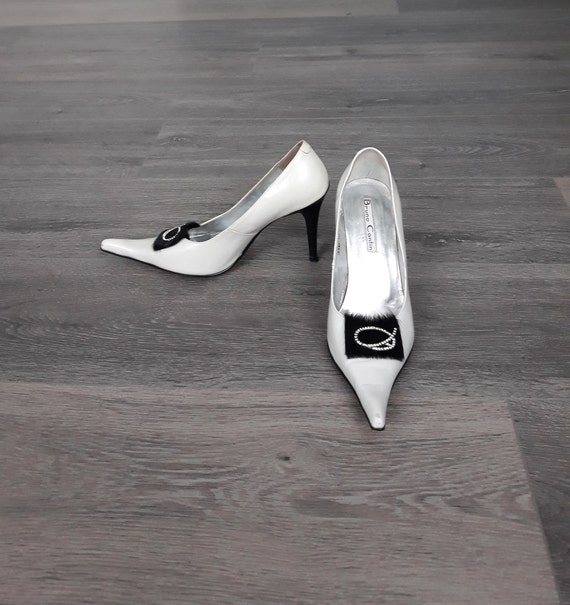 Vintage White Leather Rhinestone Pumps 