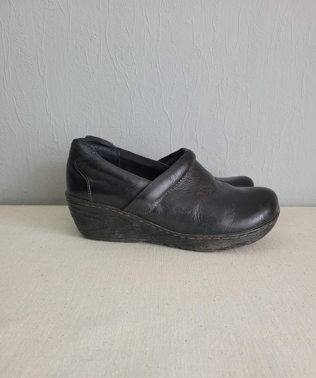 Vintage Born Concept Leather Loafers: Black Wedge Heel, US 9  display picture 1
