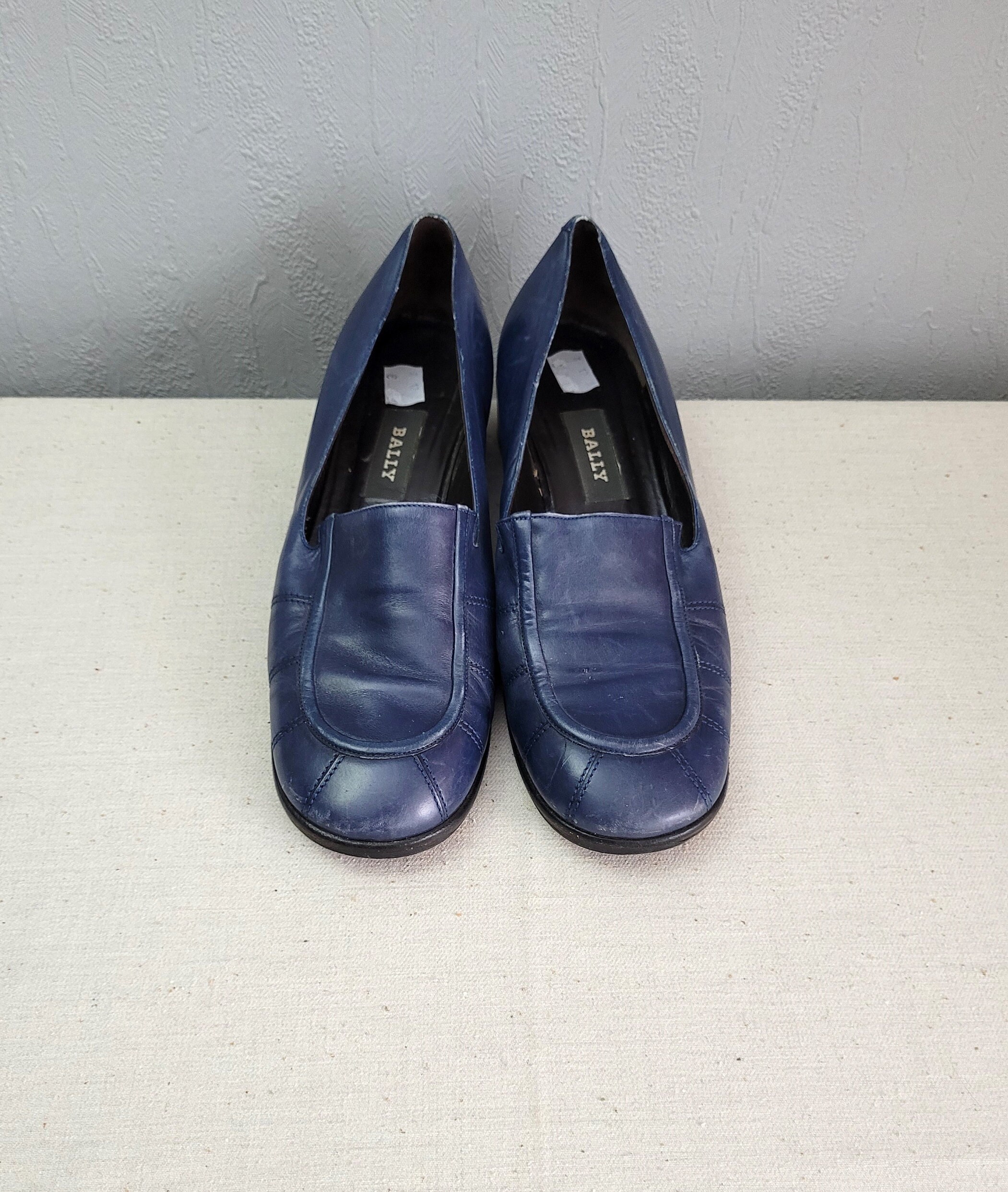 Vintage Bally Leather Loafers: Blue Low Heel Shoes, Made in 