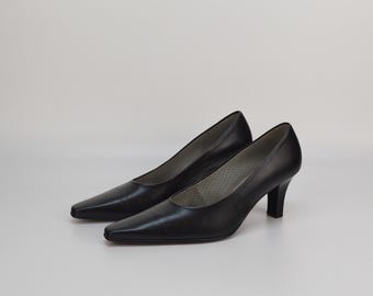 Vintage Gabor Pumps aus Leder, Schwarze Spitzen Pumps Gr. 37