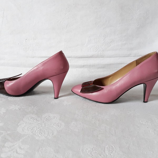Vintage pink leather women pumps shoes / stiletto heels / size EU 37 made in Italy / 80s fashion