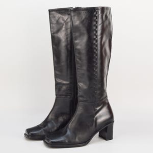 Vintage Black Leather Knee High Boots: EU 37, Block Heel