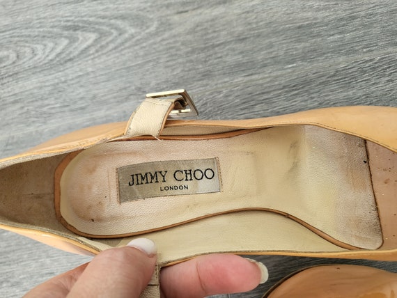 Vintage beige brown women peep toe sandals patent… - image 6