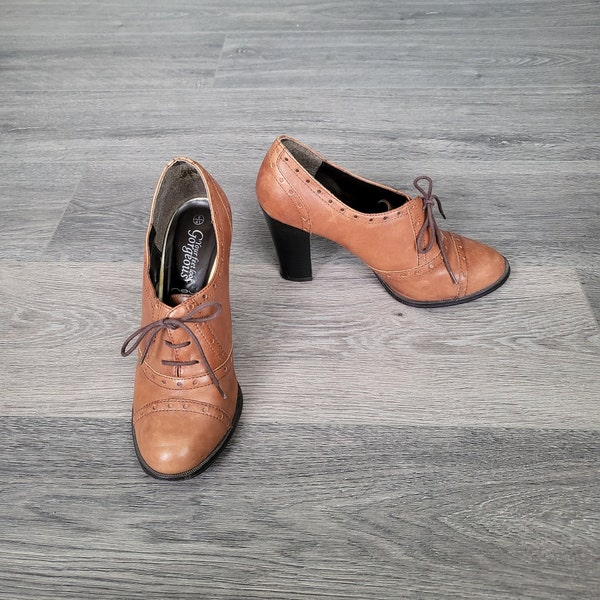cognac brown genuine leather lace up shoes / women brogue oxford high heels / Size EU 41
