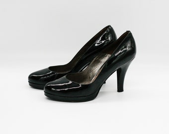 Patent shoes Leather Pumps in Black / High Heel Women heels / Size EU 39 / Paco Gil Made in Spain