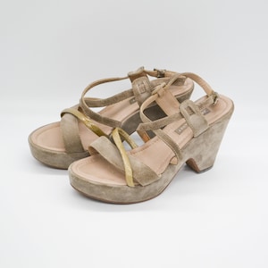 Suede Leather Criss Cross Slingback Strappy Sandals in Beige | open Toe High Heel Platform Women shoes Size 39EU 8US By Janet Janet Italy