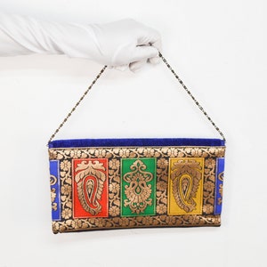 Bolso de mano de lujo en azul multicolor adornado con cristales y bordado floral dorado, bolso de noche/cartera para mujer