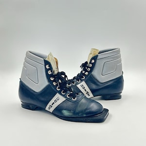 Porte-chaussures De Ski Pascalu Vintage – Paire France, Neuf Avec Défauts, Chrome