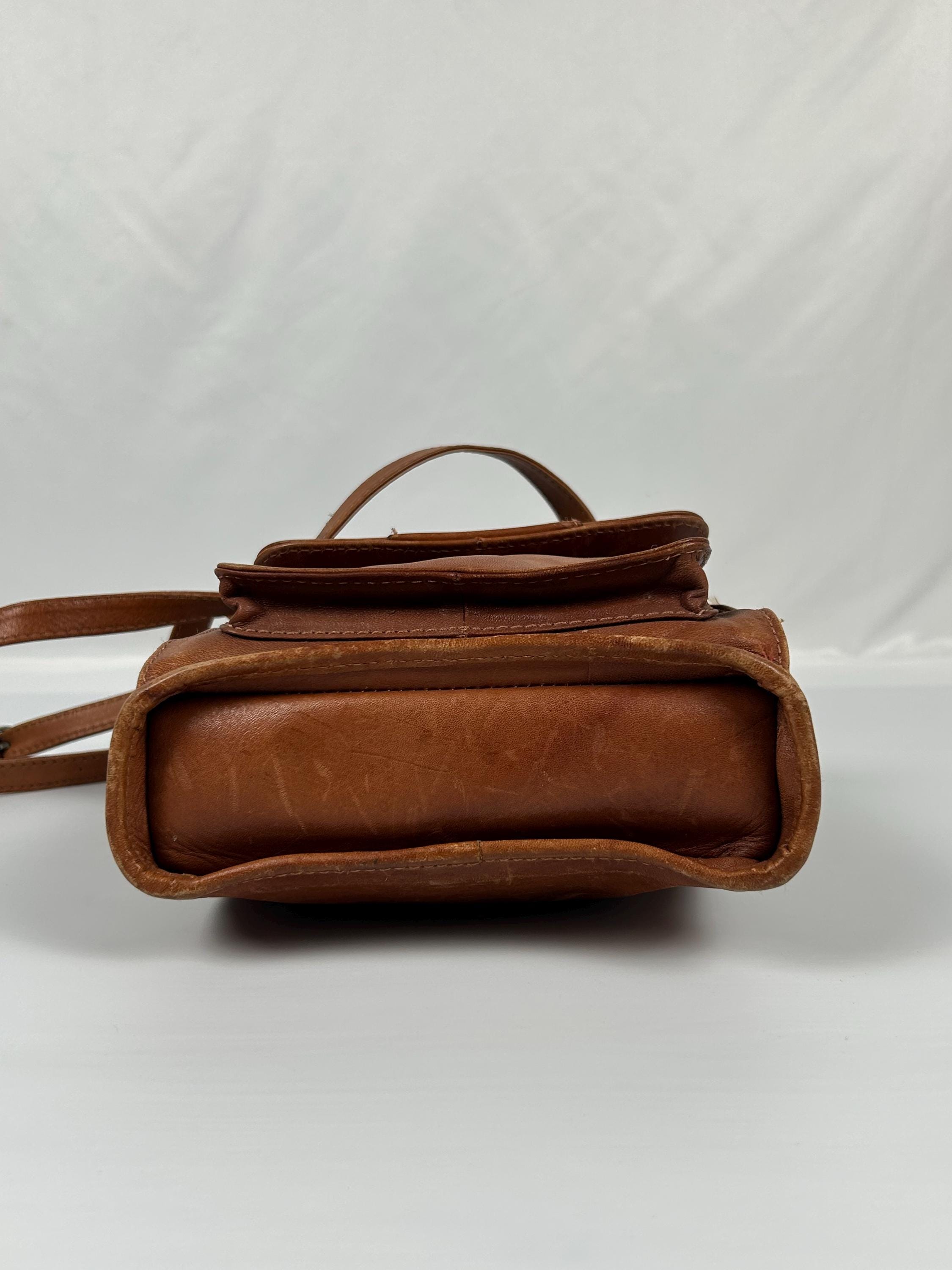 Vintage Brown Leather Messenger Flap Bag, 90s Women Crossbody