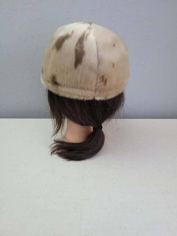 Vintage fur hat / women beige trapper with peak /… - image 6